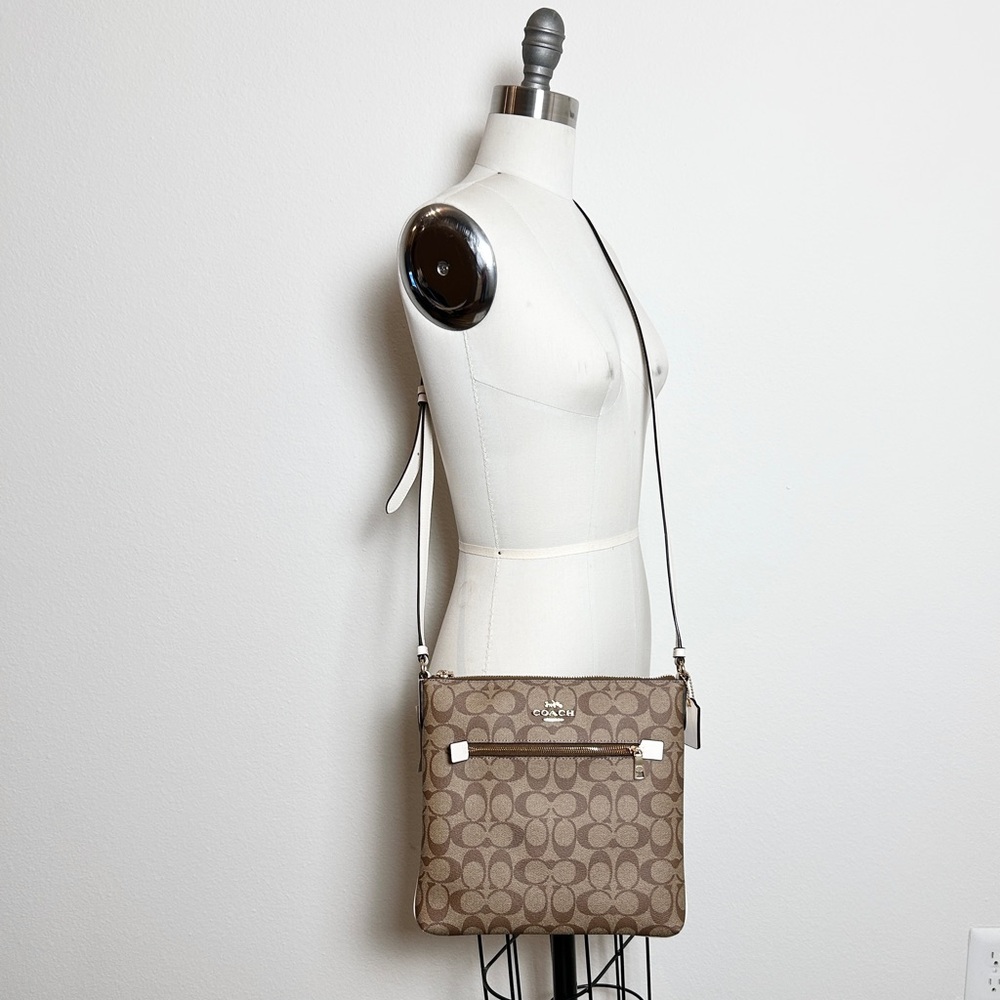 NWT Coach Khaki Rowan File Bag Signature Crossbody Bag